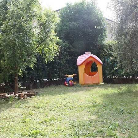 Tagliamento 28 Bed & Breakfast Mestre Bagian luar foto