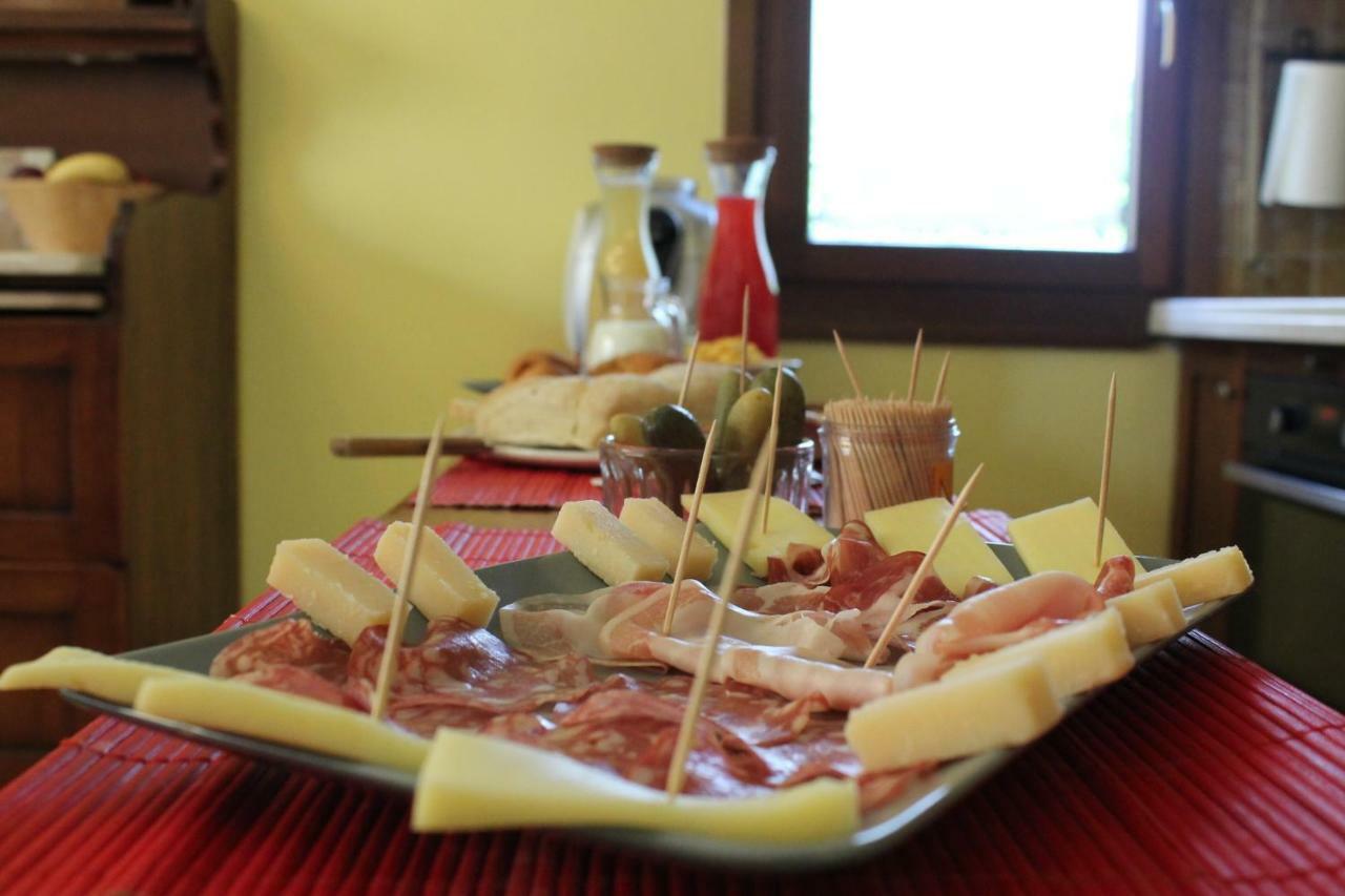 Tagliamento 28 Bed & Breakfast Mestre Bagian luar foto