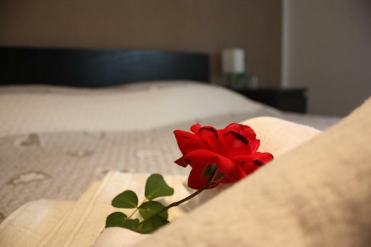 Tagliamento 28 Bed & Breakfast Mestre Bagian luar foto