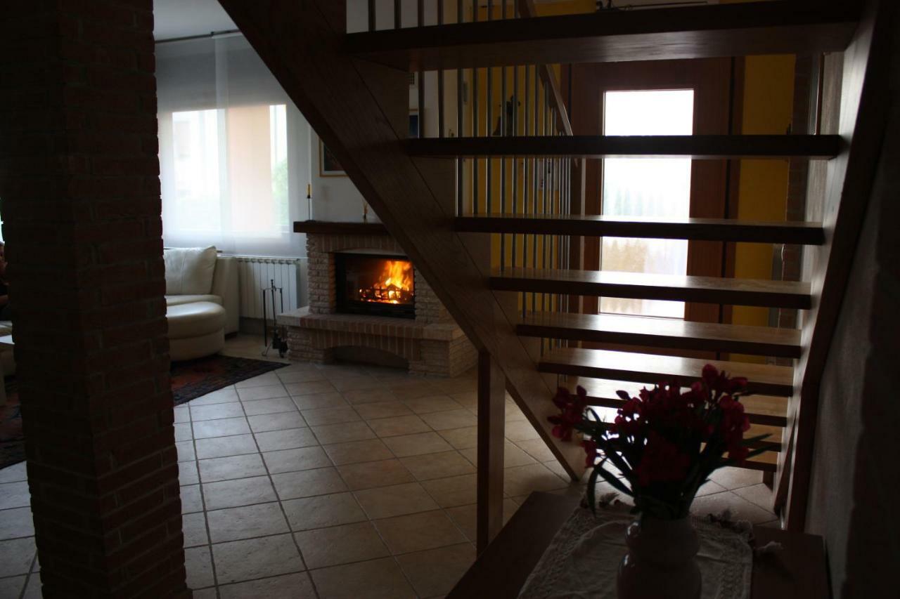 Tagliamento 28 Bed & Breakfast Mestre Bagian luar foto