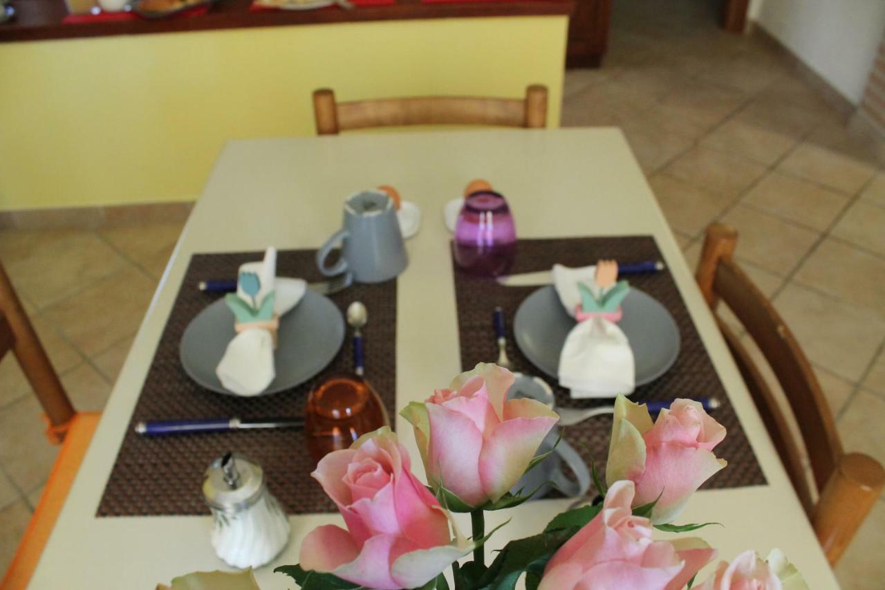 Tagliamento 28 Bed & Breakfast Mestre Bagian luar foto